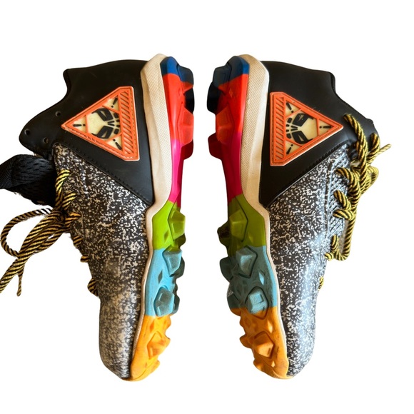 Adidas Boys  Cleats Size 2 - Picture 2 of 2